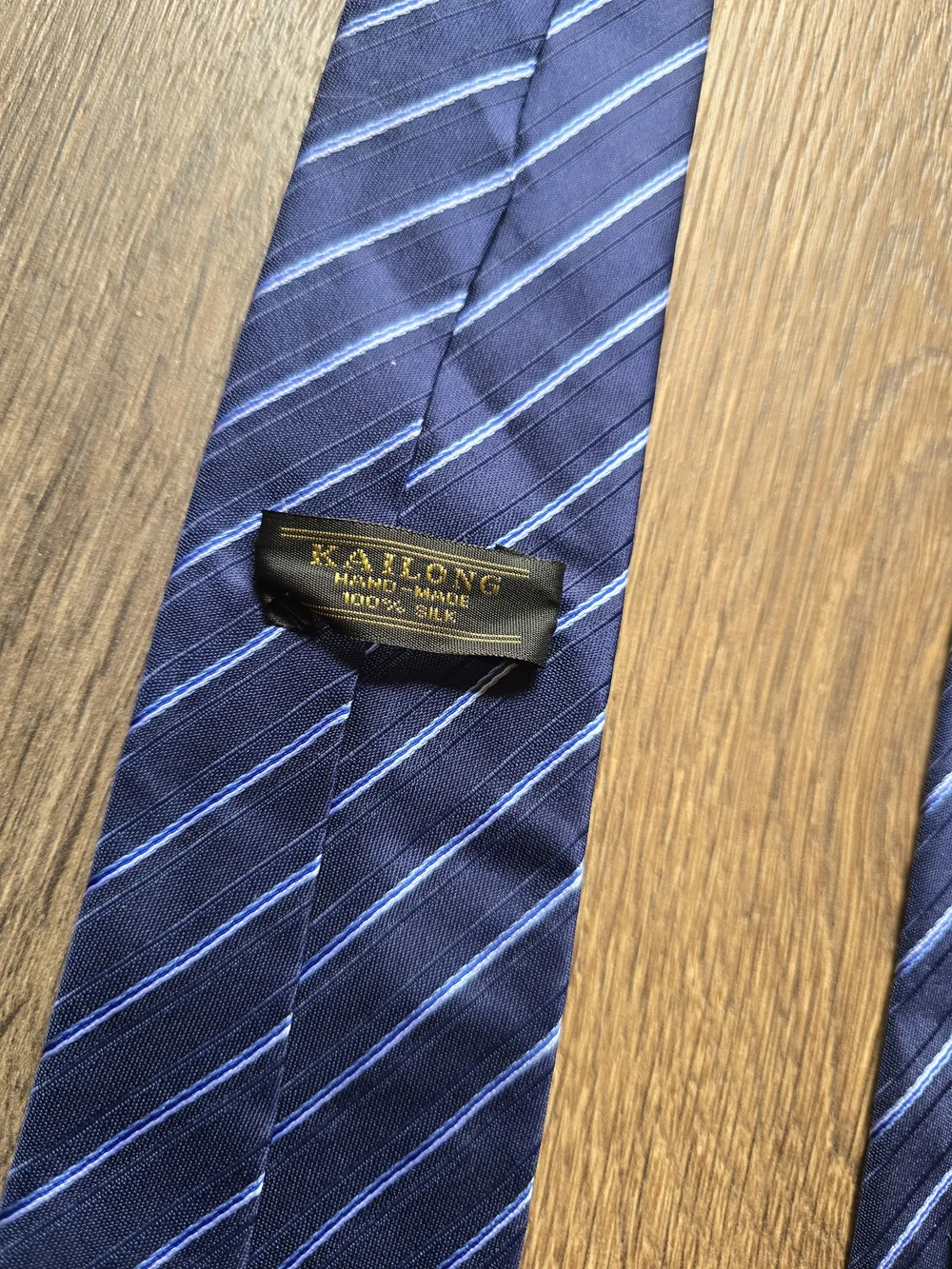 Kailong Classic Navy Striped Men's 100% Silk Tie